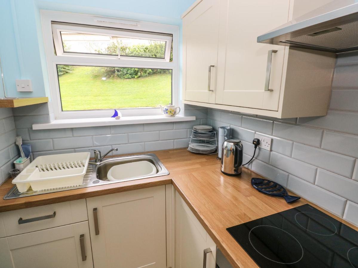 Villa Number 6 Oxwich Leisure Park à Swansea Extérieur photo