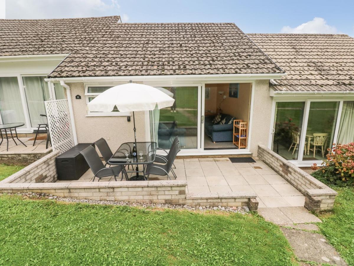 Villa Number 6 Oxwich Leisure Park à Swansea Extérieur photo