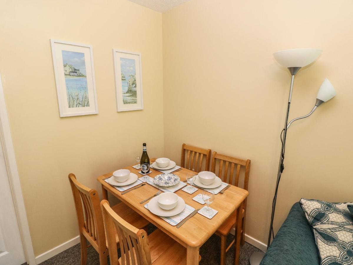 Villa Number 6 Oxwich Leisure Park à Swansea Extérieur photo